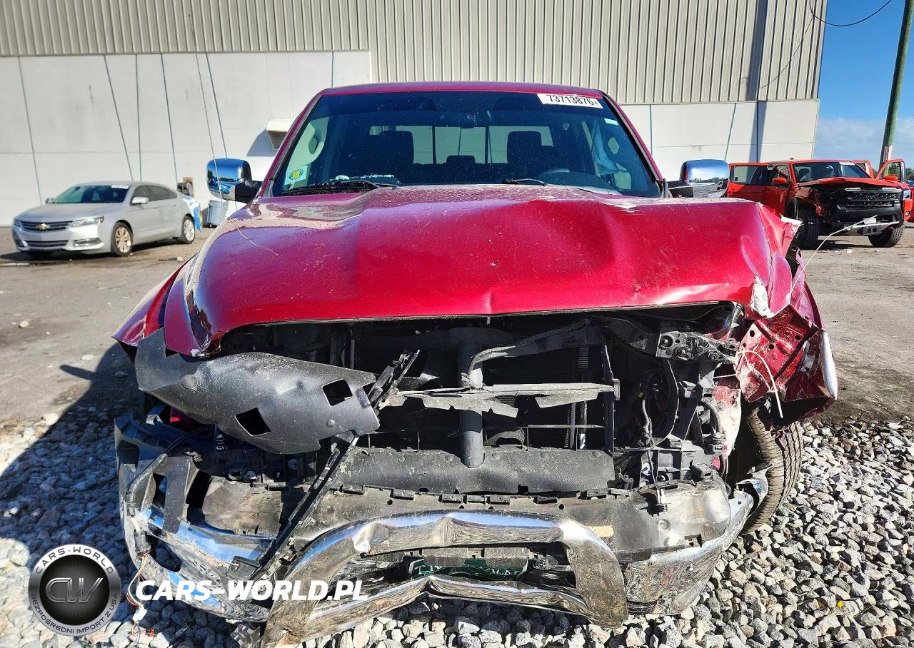 2015 Ram 1500 Laramie VIN:1C6RR6NG0FS677141 - 5