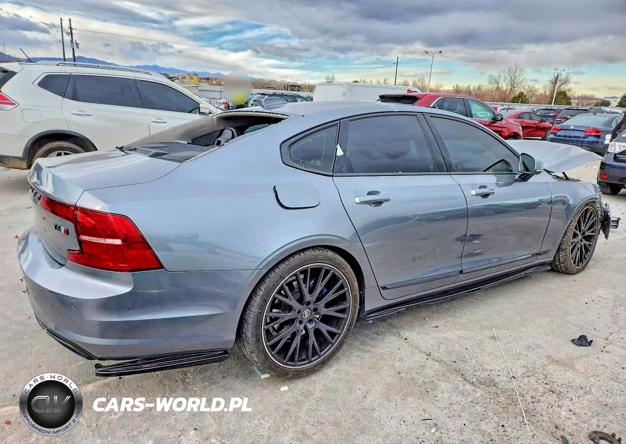 2017 Volvo S90 VIN:YV1A22ML2H1001553 - 3