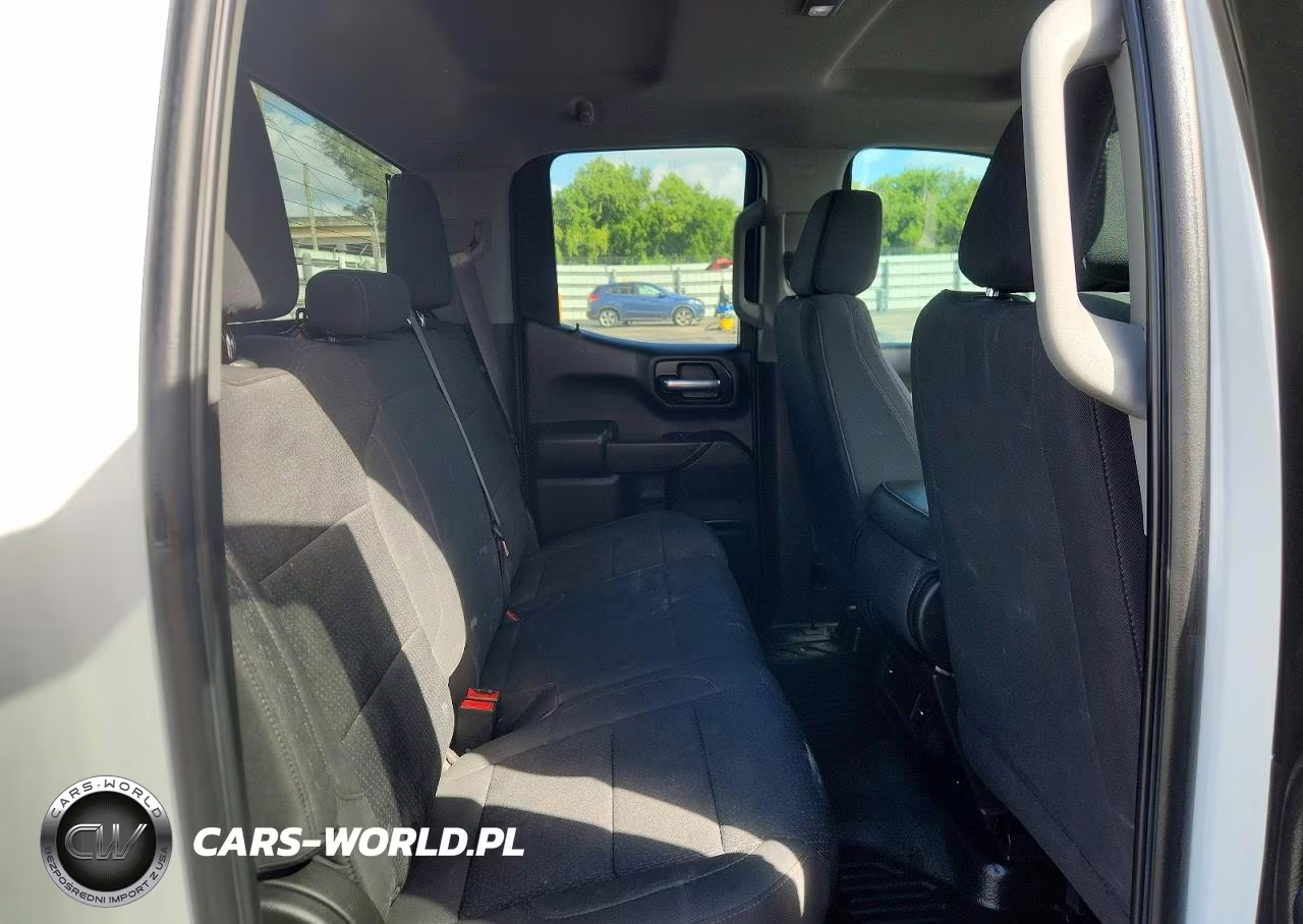 2022 Chevrolet Silverado K1500 VIN:1GCRDAED0NZ506203 - 10