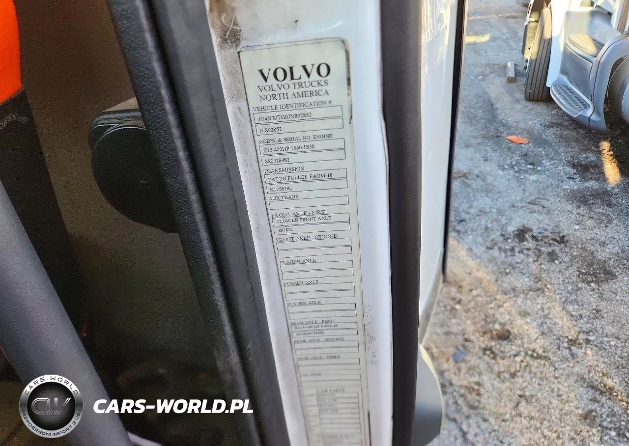 2018 Volvo Vn Vnl - Semi Truck VIN:4V4N39TG0JN892852 - 11