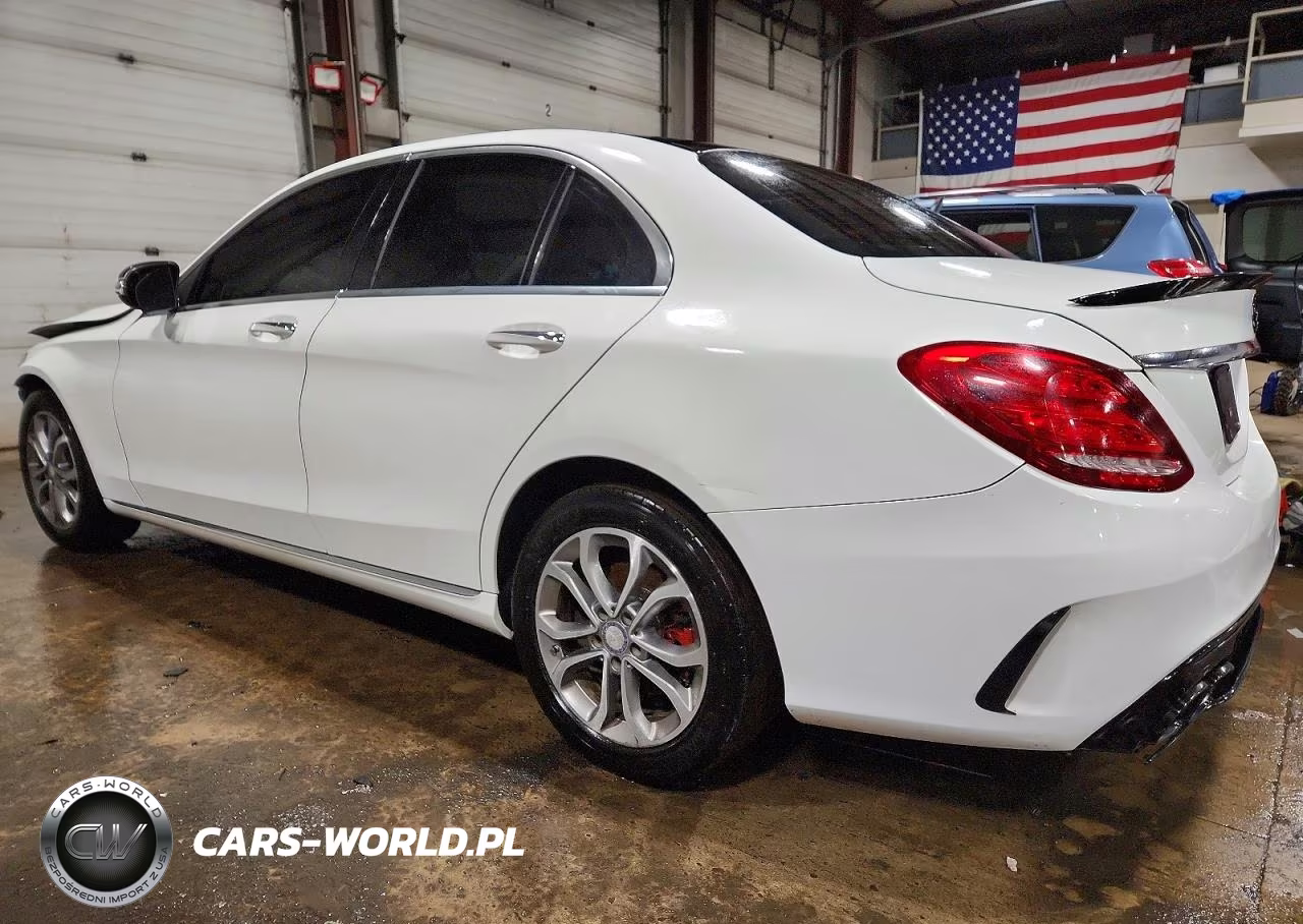 2015 Mercedes-Benz C 300 4Matic VIN:55SWF4KB5FU083769 - 2