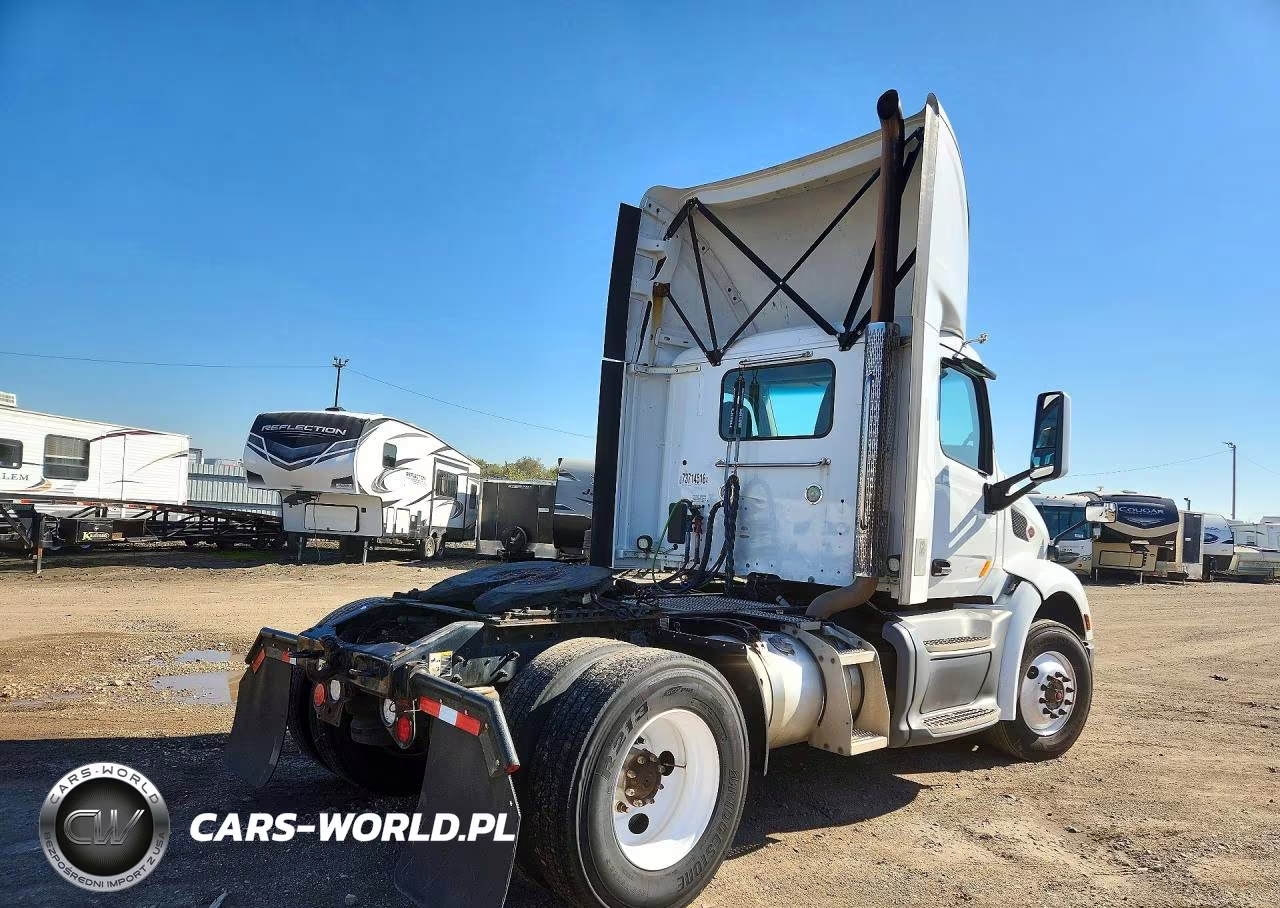 2018 Peterbilt 579 - Semi Truck VIN:1XPBA48X0JD478202 - 3
