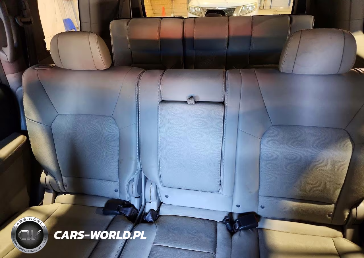 2011 Honda Pilot Lx VIN:5FNYF4H23BB052659 - 10