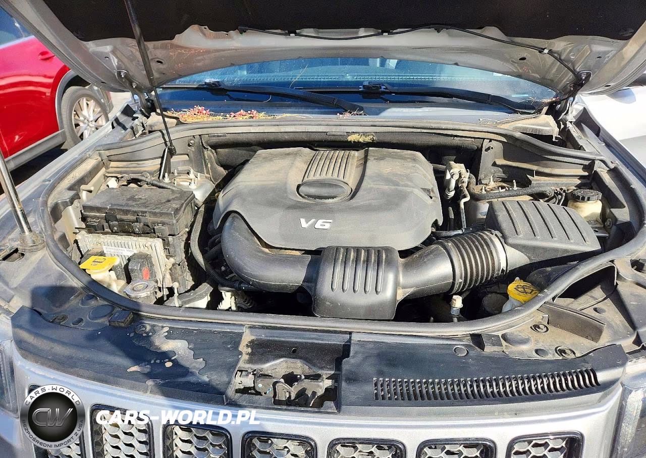 2015 Jeep Grand Cherokee Laredo VIN:1C4RJFAG7FC141786 - 11