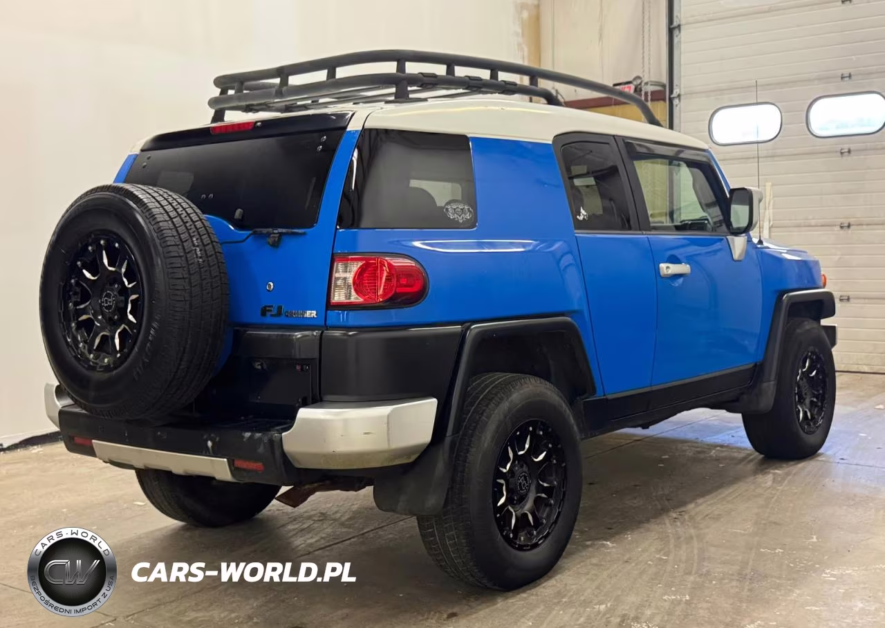 2007 Toyota Fj Cruiser Base VIN:JTEBU11F970046809 - 4