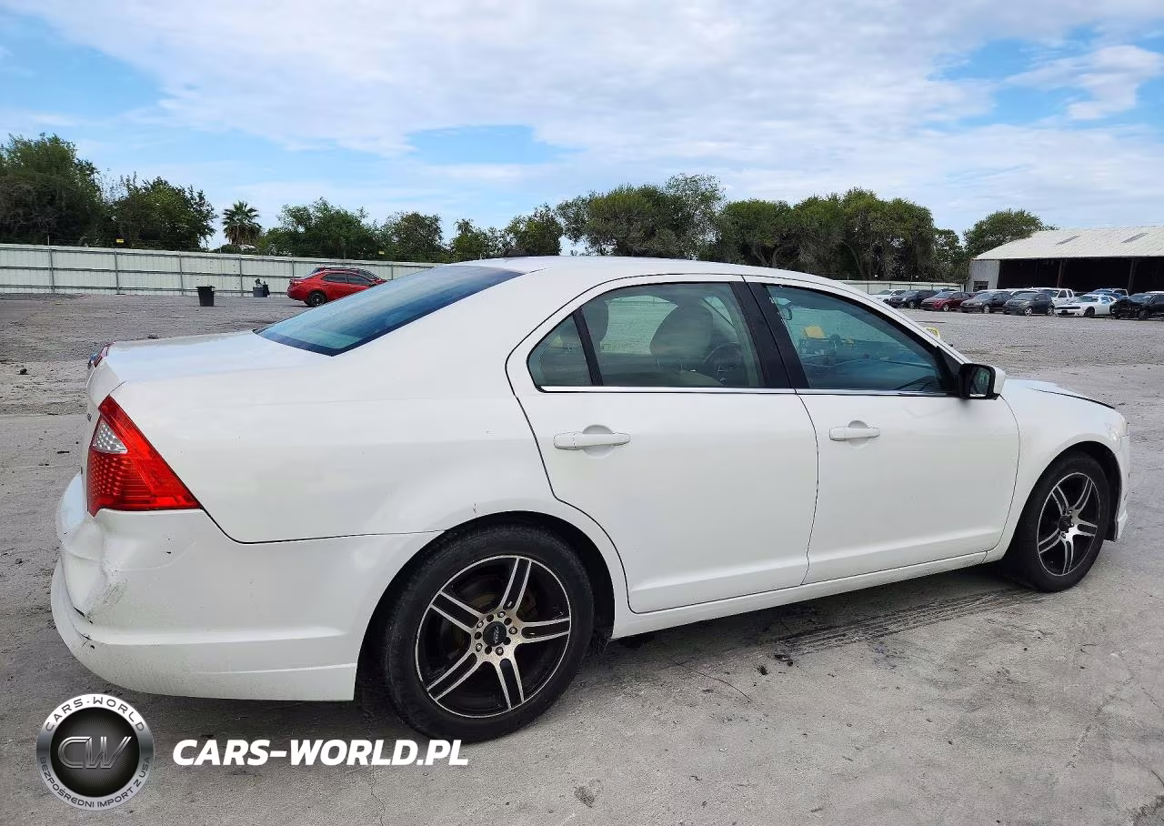 2010 Ford Fusion Se VIN:3FAHP0HAXAR307503 - 3