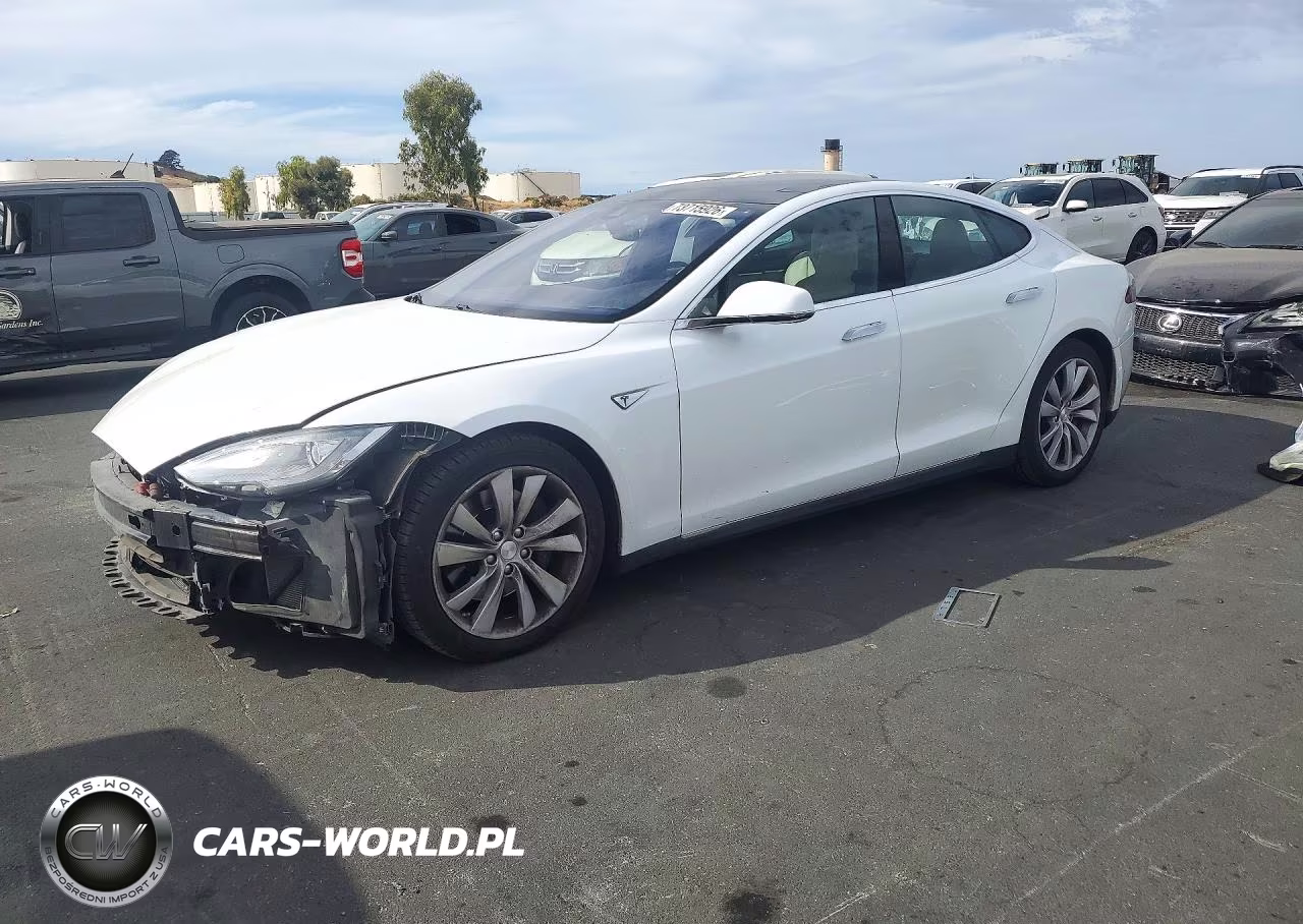 2015 Tesla Model S 85D VIN:5YJSA1H29FF091944 - 1