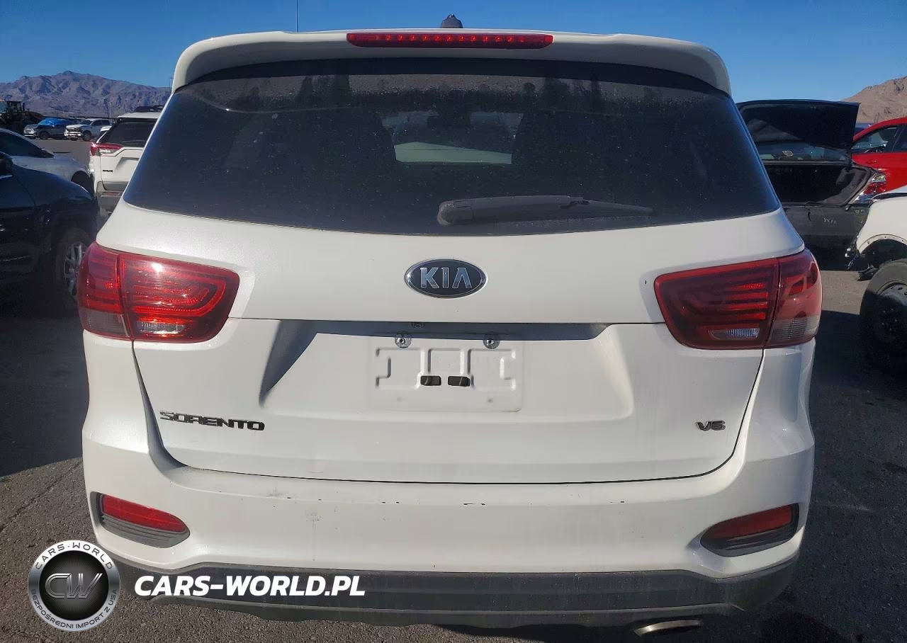 2020 Kia Sorento S VIN:5XYPG4A5XLG616959 - 6