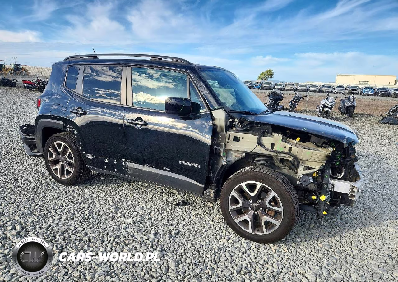 2016 Jeep Renegade Latitude VIN:ZACCJABT2GPD48541 - 4