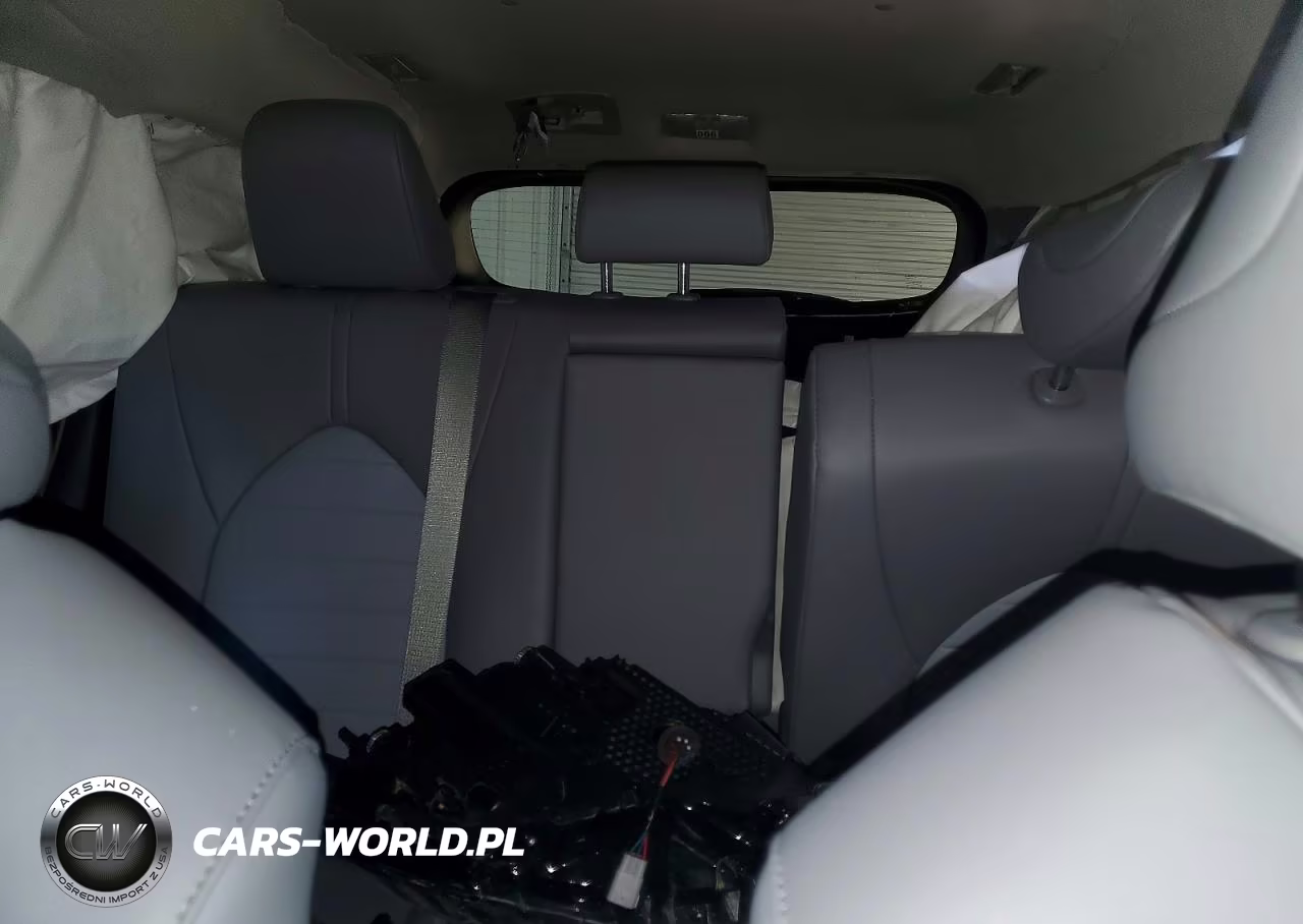 2024 Toyota Highlander Le VIN:5TDKDRBH5RS573670 - 10