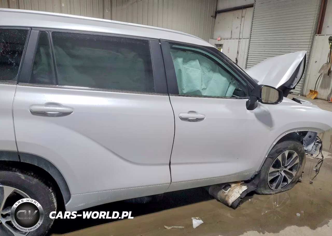 2024 Toyota Highlander Le VIN:5TDKDRBH5RS573670 - 11