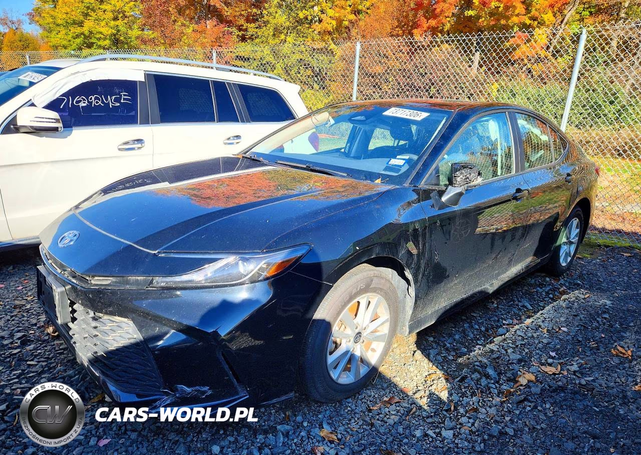 2025 Toyota Camry Le