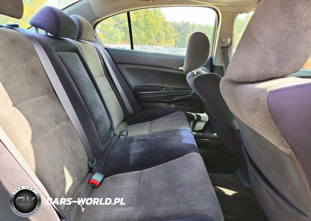 2008 Honda Accord Lx VIN:1HGCP26388A139774 - 10
