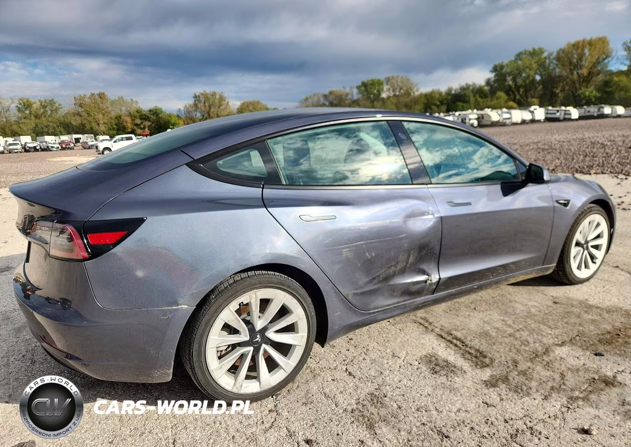 2023 Tesla Model 3 VIN:5YJ3E1EA9PF459772 - 3