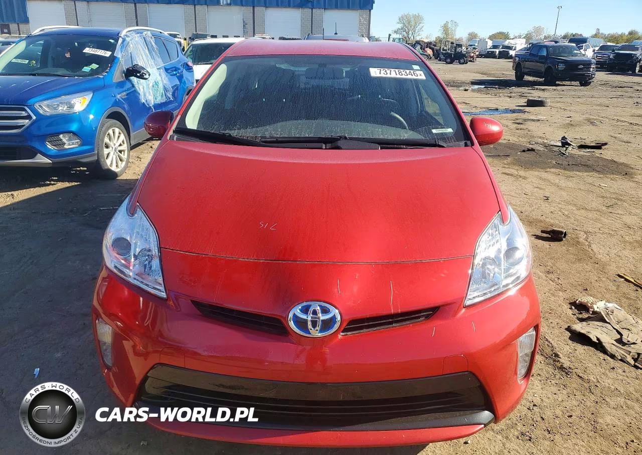 2015 Toyota Prius Two VIN:JTDKN3DU3F0445995 - 5