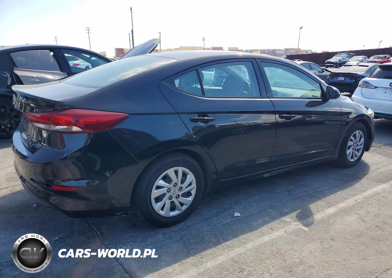 2018 Hyundai Elantra Se VIN:5NPD74LF9JH353605 - 3