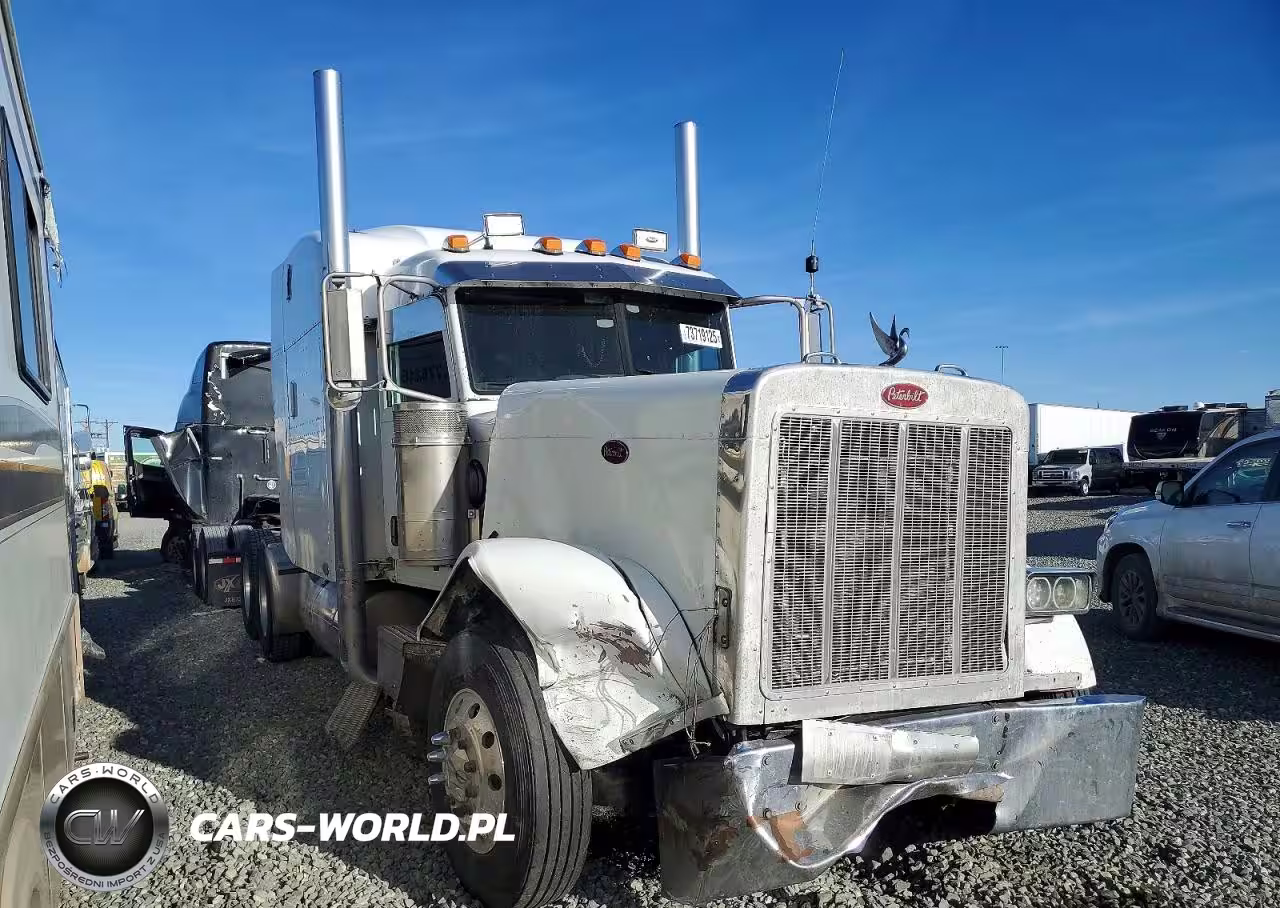 2005 Peterbilt 379 Semi Truck