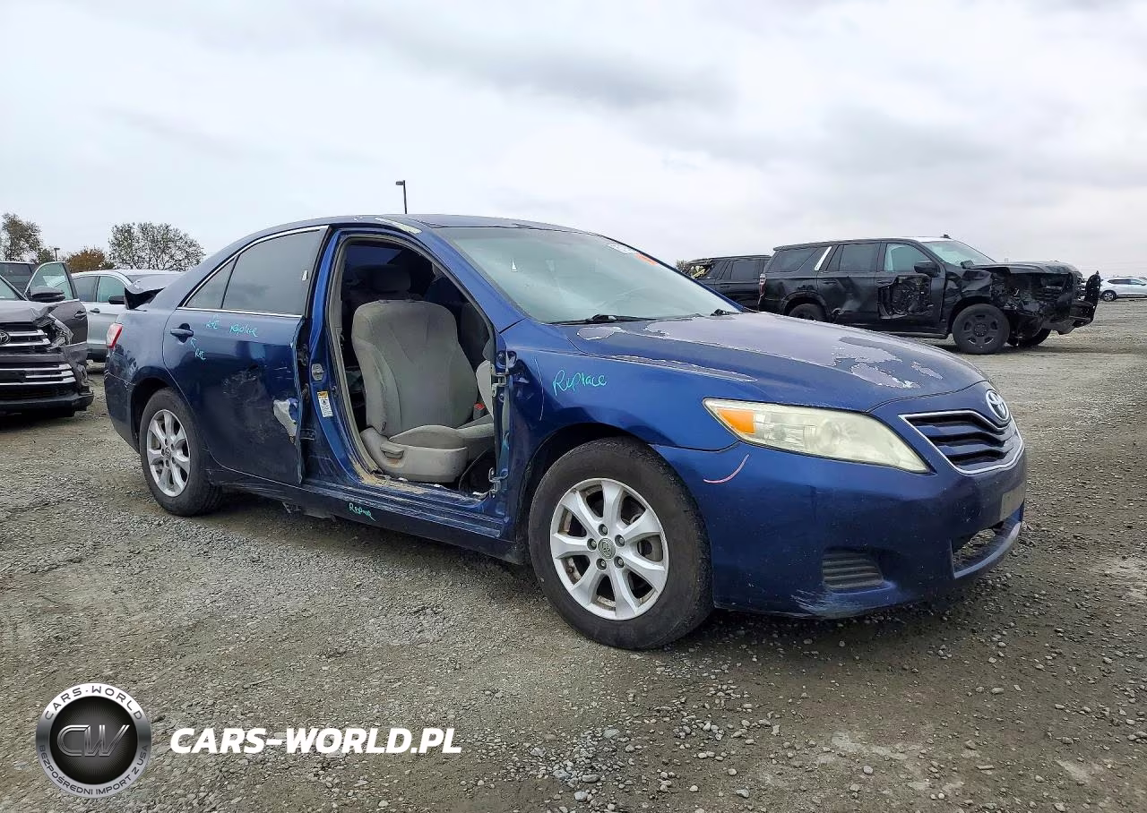 2011 Toyota Camry Le VIN:4T1BF3EK3BU586428 - 4