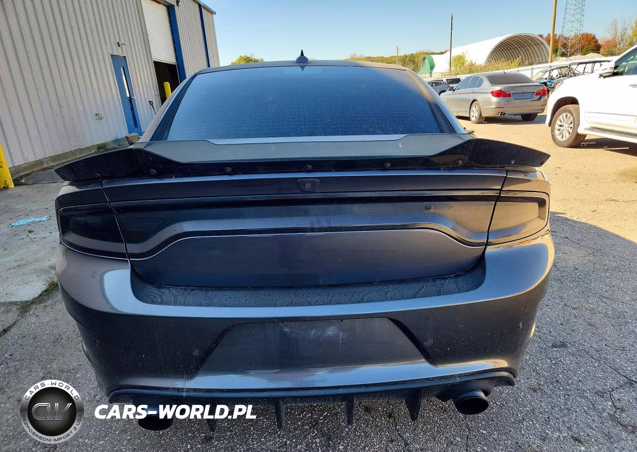 2019 Dodge Charger Scat Pack VIN:2C3CDXGJ8KH579184 - 6