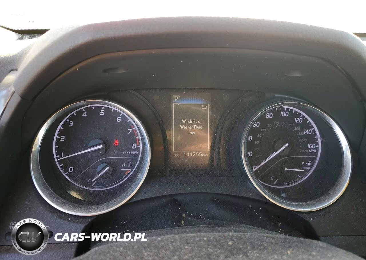 2020 Toyota Camry Le VIN:4T1C11AK4LU932579 - 9
