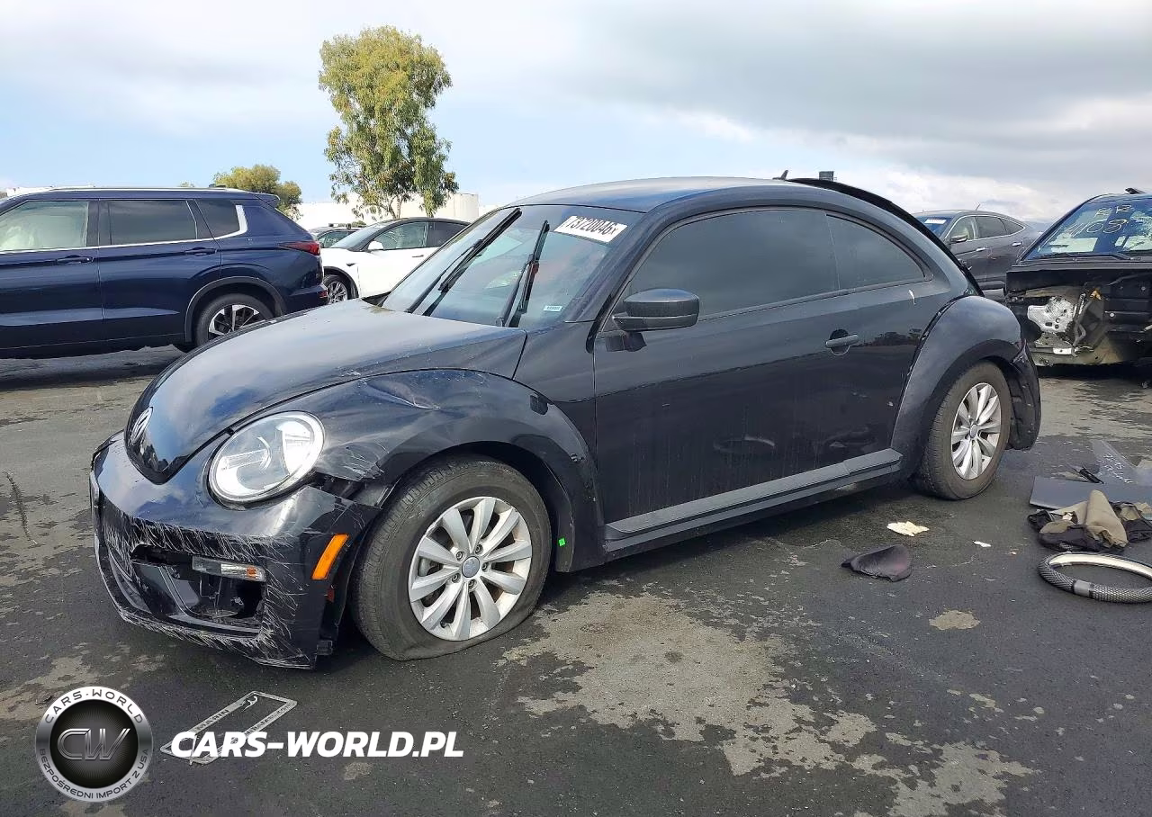 2018 Volkswagen Beetle S VIN:3VWFD7AT1JM716627 - 1