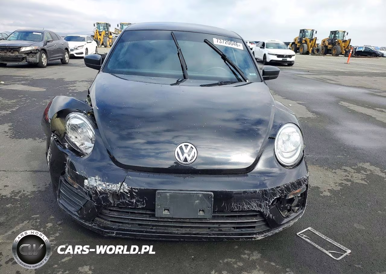 2018 Volkswagen Beetle S VIN:3VWFD7AT1JM716627 - 5