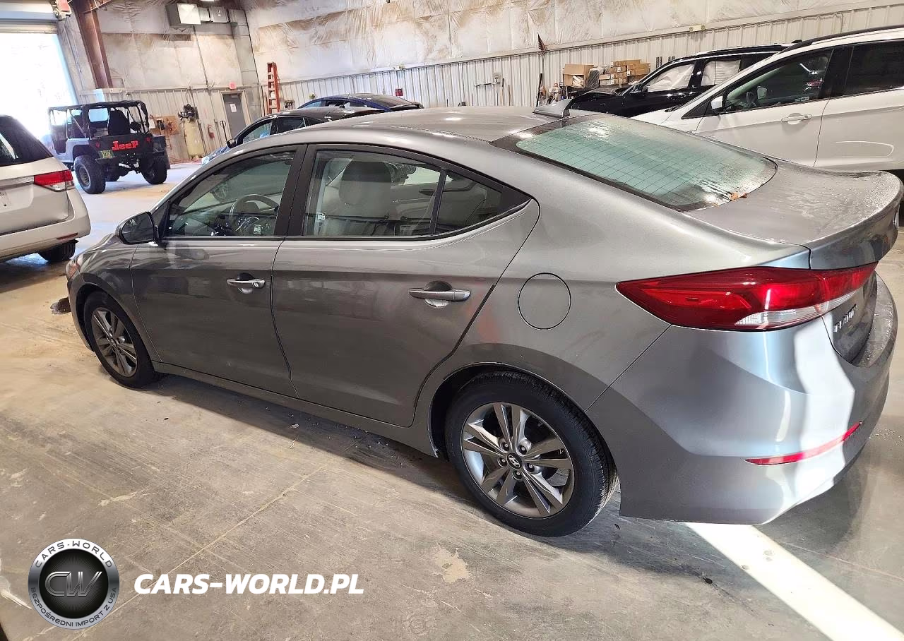 2017 Hyundai Elantra Se VIN:KMHD84LF9HU246577 - 2