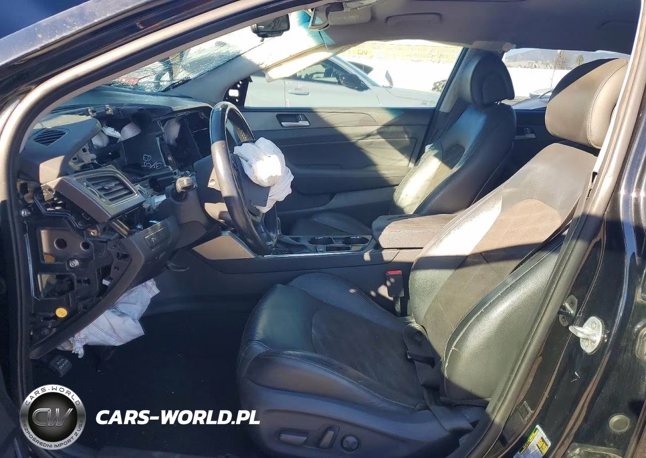 2016 Hyundai Sonata Sport VIN:5NPE34AF3GH436037 - 7