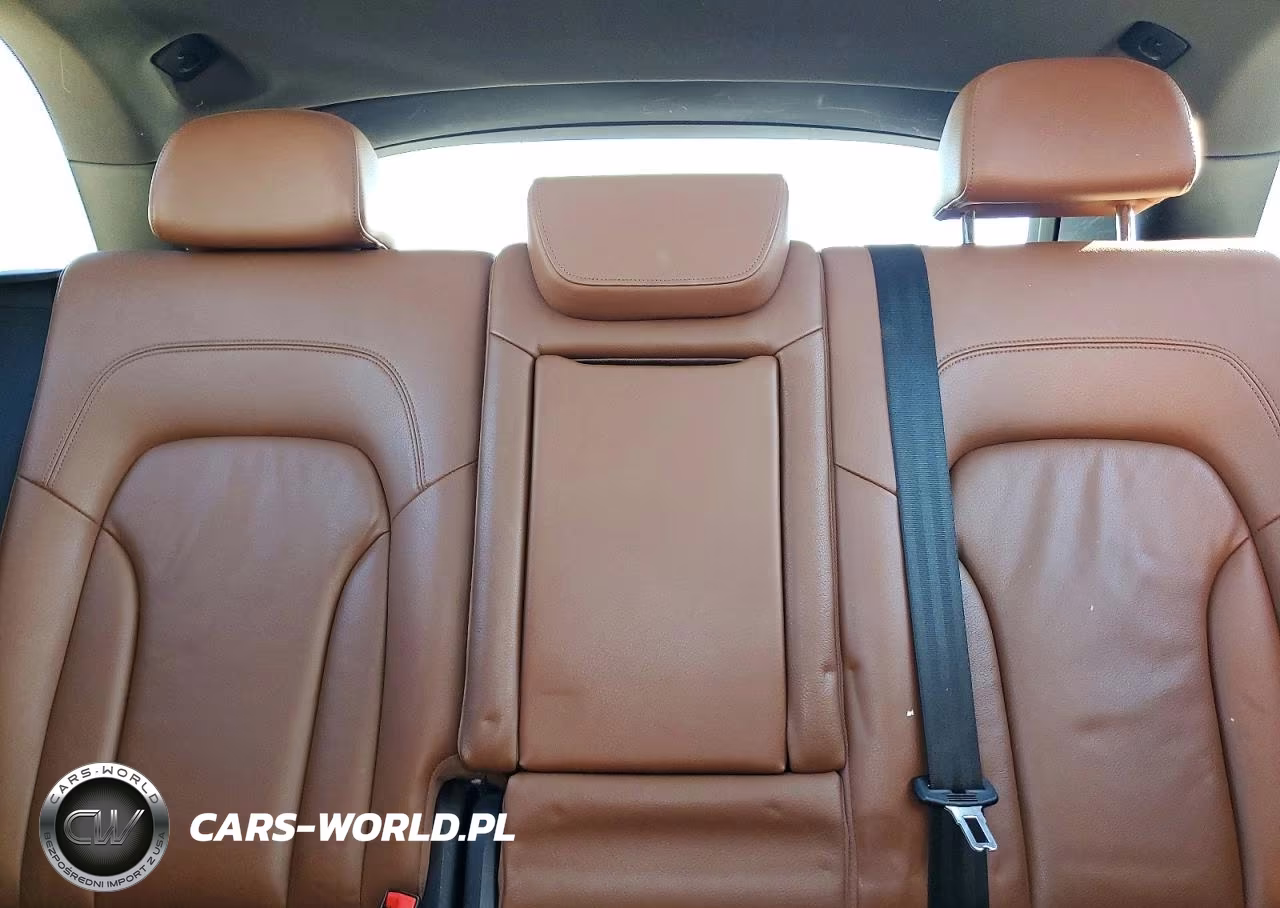 2011 Audi Q5 Premium Plus VIN:WA1LFAFP8BA093718 - 10