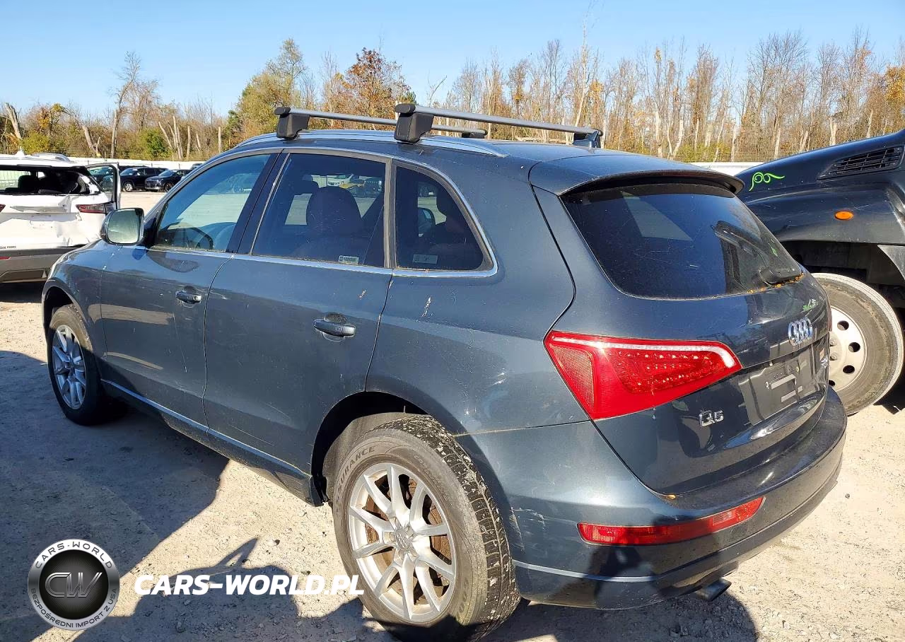 2011 Audi Q5 Premium Plus VIN:WA1LFAFP8BA093718 - 2