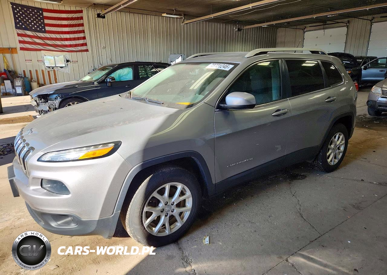 2015 Jeep Cherokee Latitude – zdjęcie 1 z 13