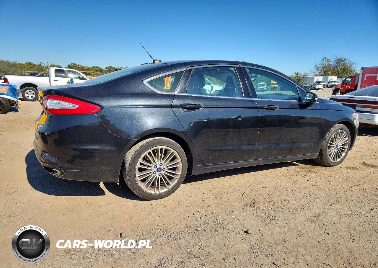 2014 Ford Fusion Se VIN:3FA6P0H90ER382424 - 3