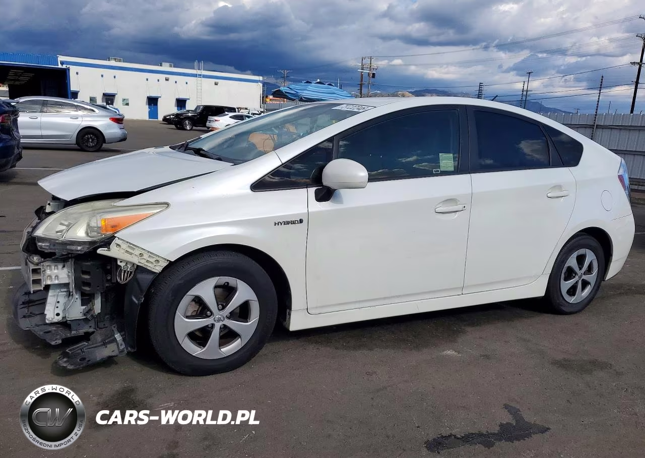 2015 Toyota Prius Two