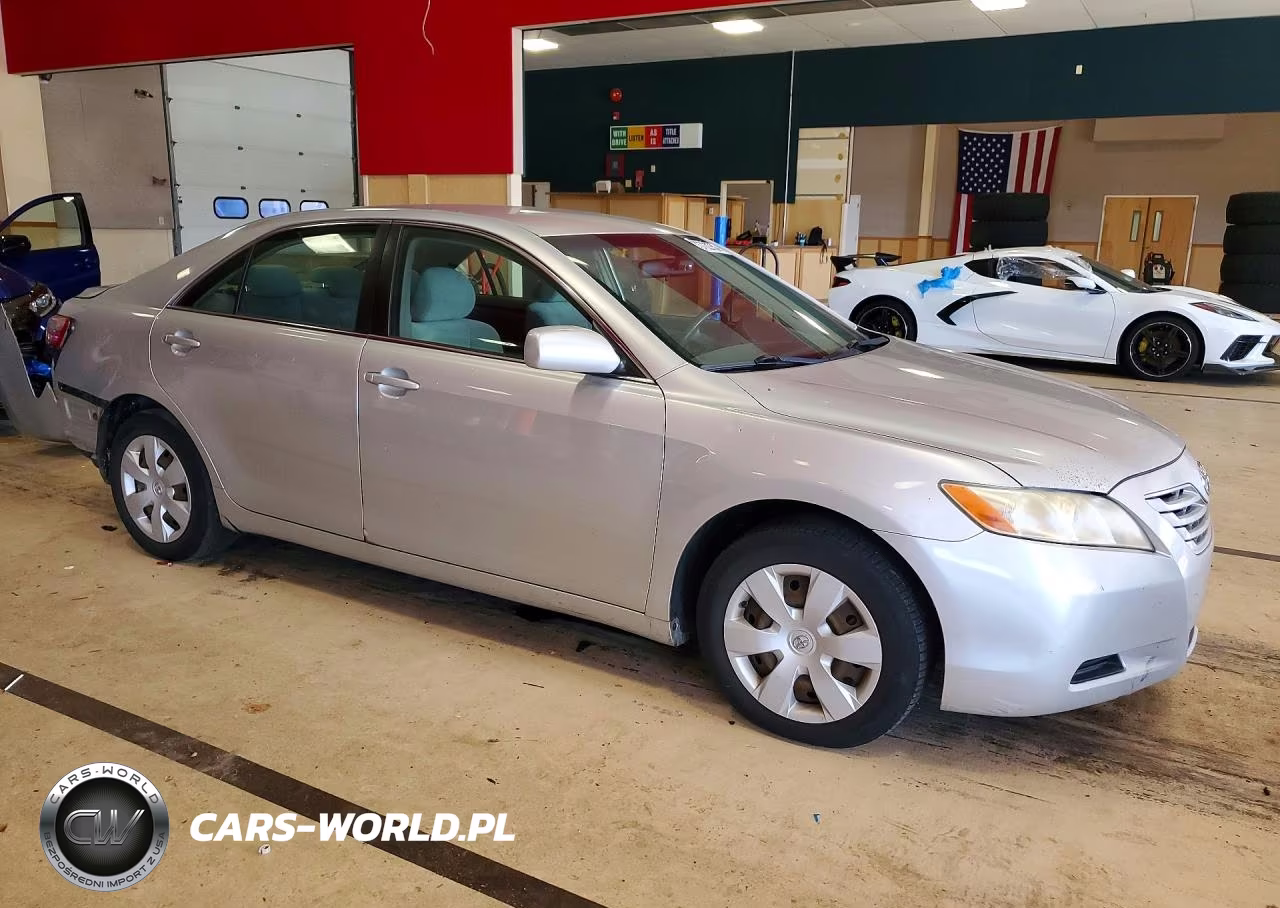 2007 Toyota Camry Le VIN:JTNBE46K073084822 - 4
