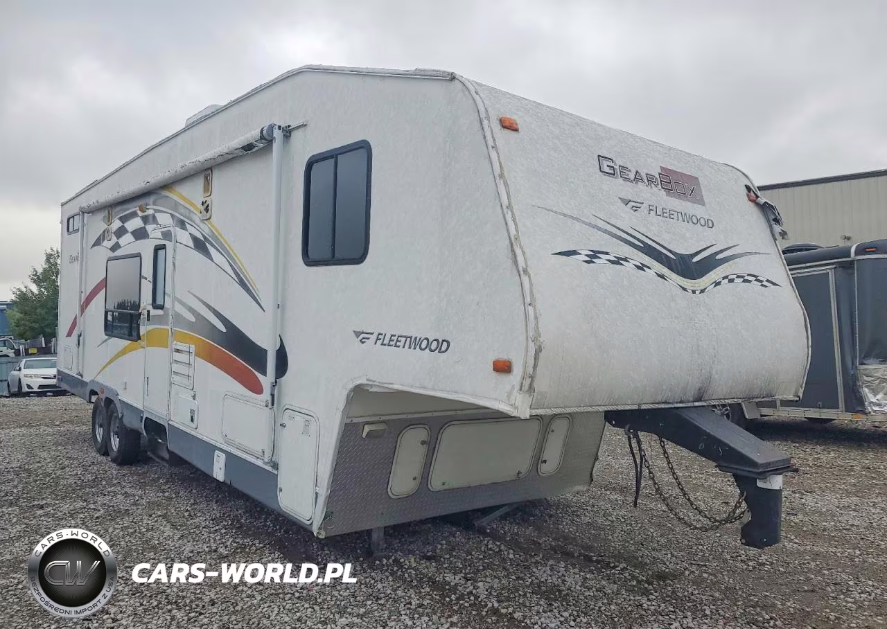 2005 Fleetwood Gearbox Camper – zdjęcie 1 z 10