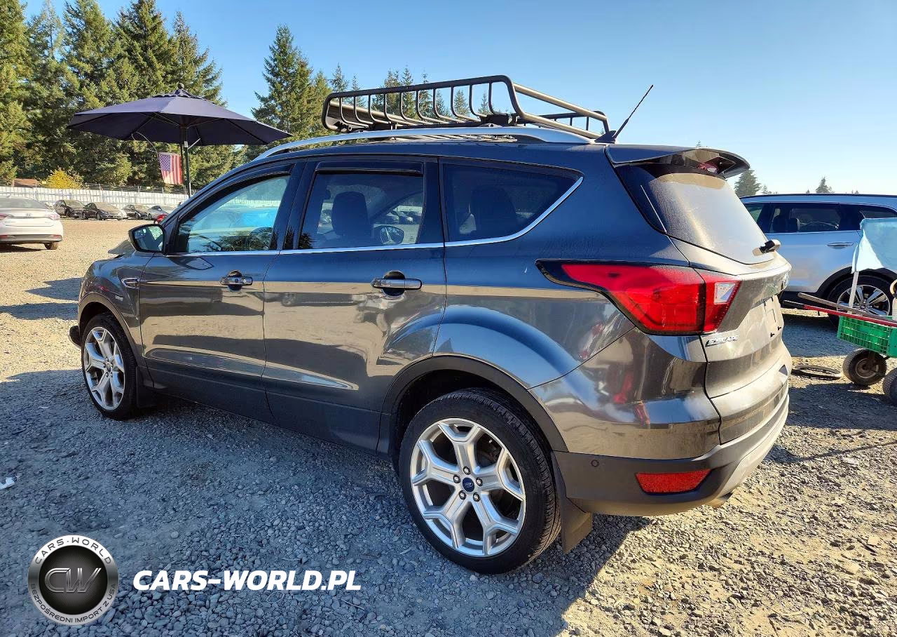 2019 Ford Escape Titanium VIN:1FMCU9J95KUA42416 - 2