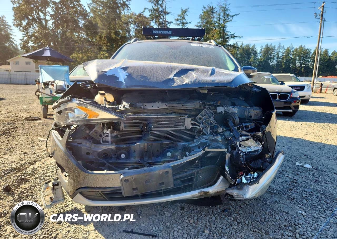 2019 Ford Escape Titanium VIN:1FMCU9J95KUA42416 - 5