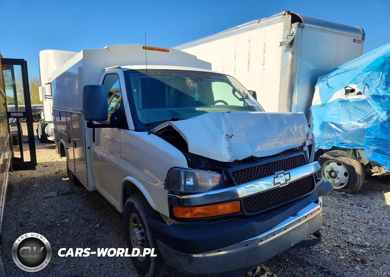 2017 Chevrolet Express G3500 VIN:1GB0GRFF0H1164855 - 4