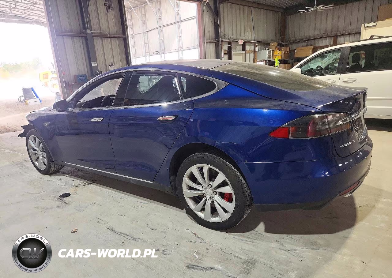 2015 Tesla Model S VIN:5YJSA1E48FF116208 - 2