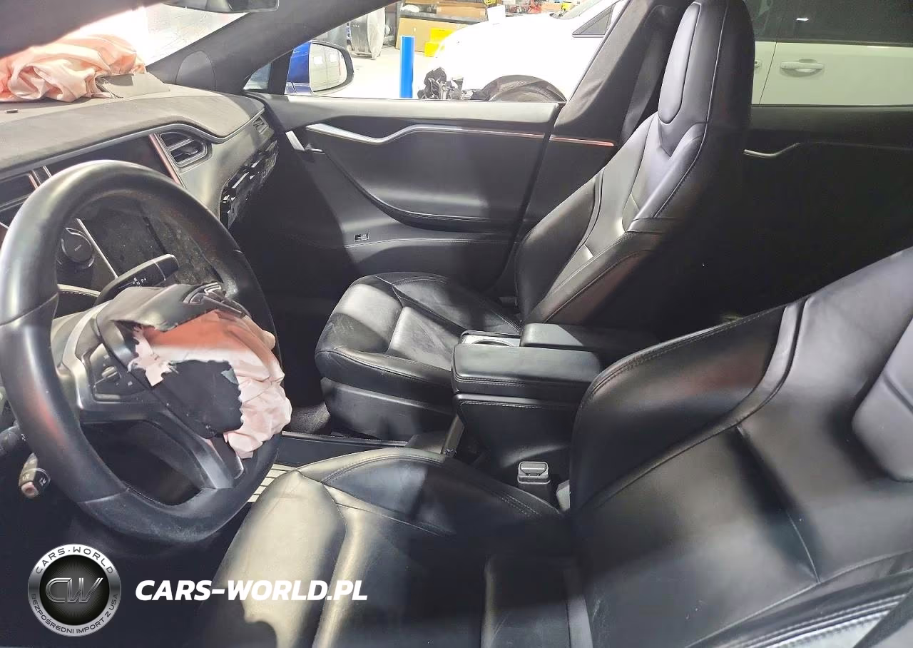 2015 Tesla Model S VIN:5YJSA1E48FF116208 - 7