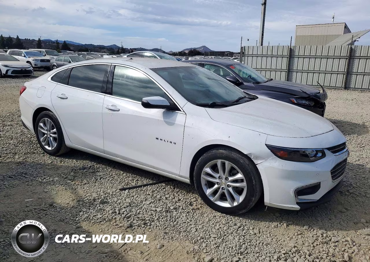 2016 Chevrolet Malibu Lt VIN:1G1ZE5ST5GF178239 - 4