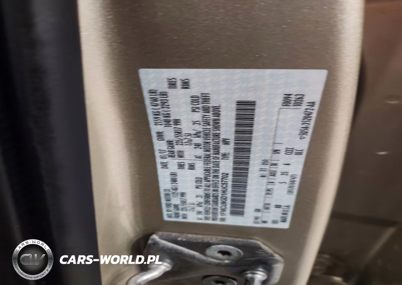 2017 Ford Escape Se VIN:1FMCU9GD1HUC57702 - 13