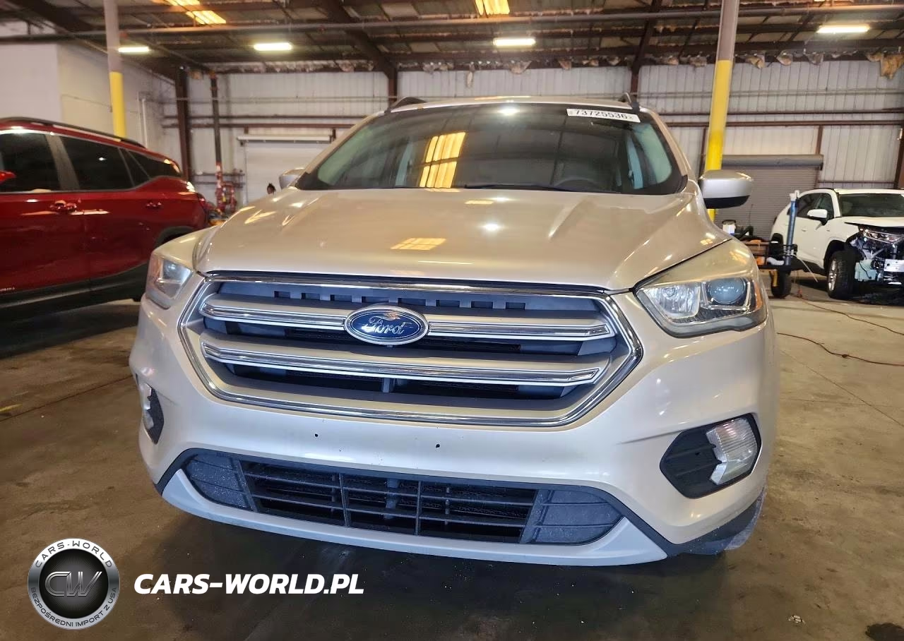 2017 Ford Escape Se VIN:1FMCU9GD1HUC57702 - 5