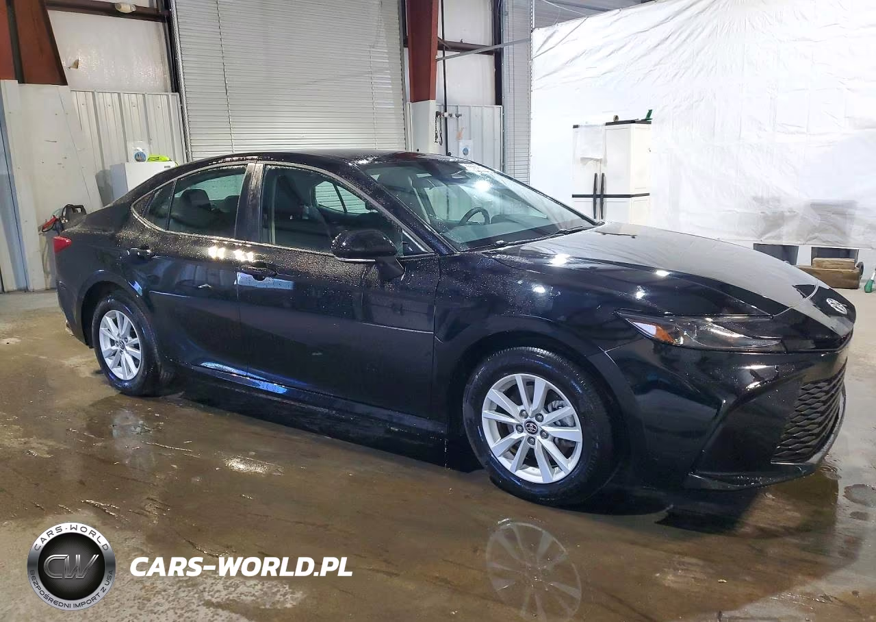 2026 Toyota Camry Le VIN:4T1DAACK7TU282163 - 4