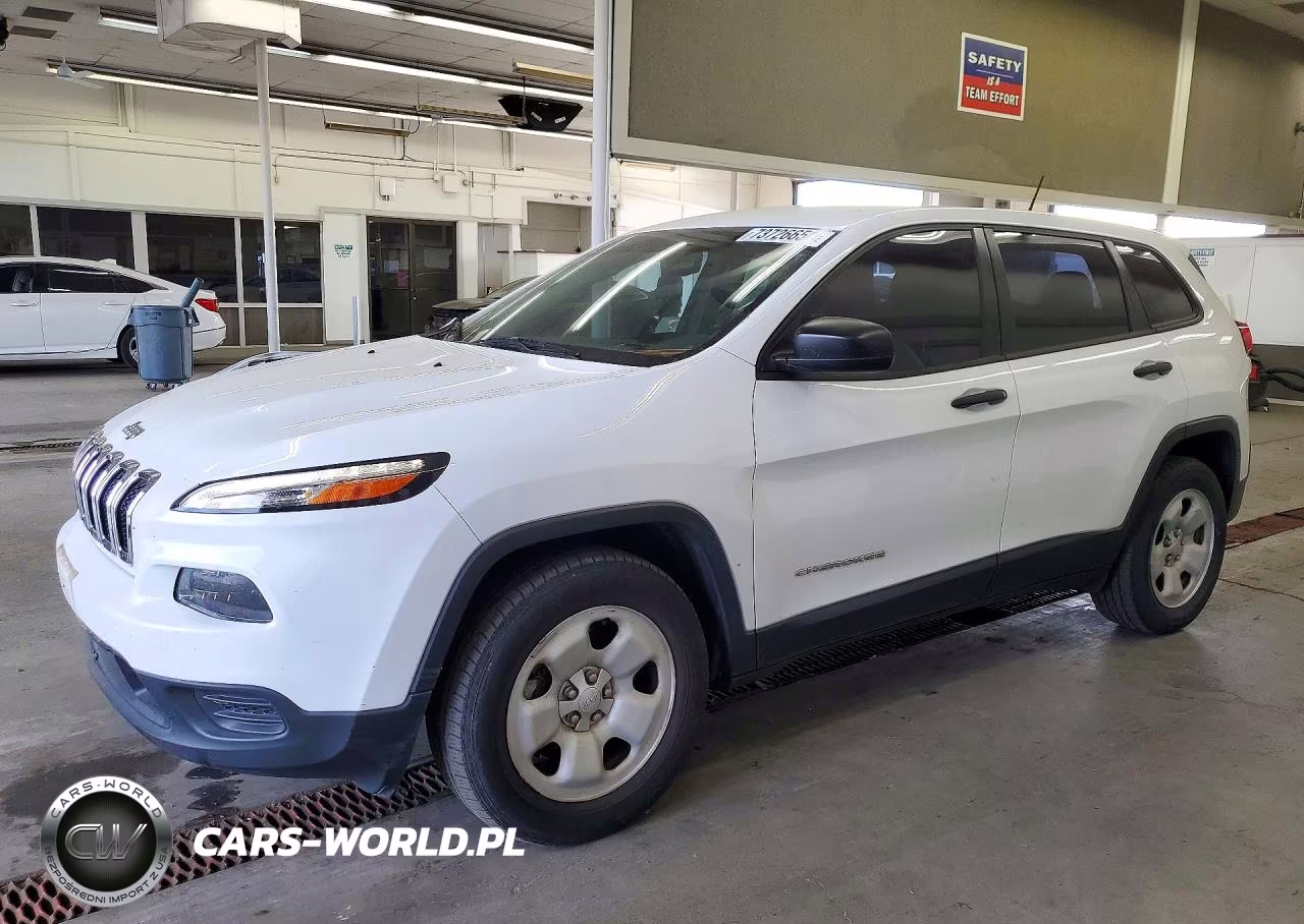 2016 Jeep Cherokee Sport
