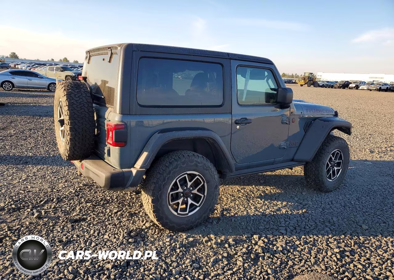 2024 Jeep Wrangler 2-Door Rubicon 4X4 VIN:1C4PJXCG1RW275352 - 3