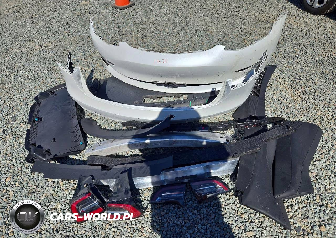 2020 Tesla Model 3 VIN:5YJ3E1EA2LF632607 - 12