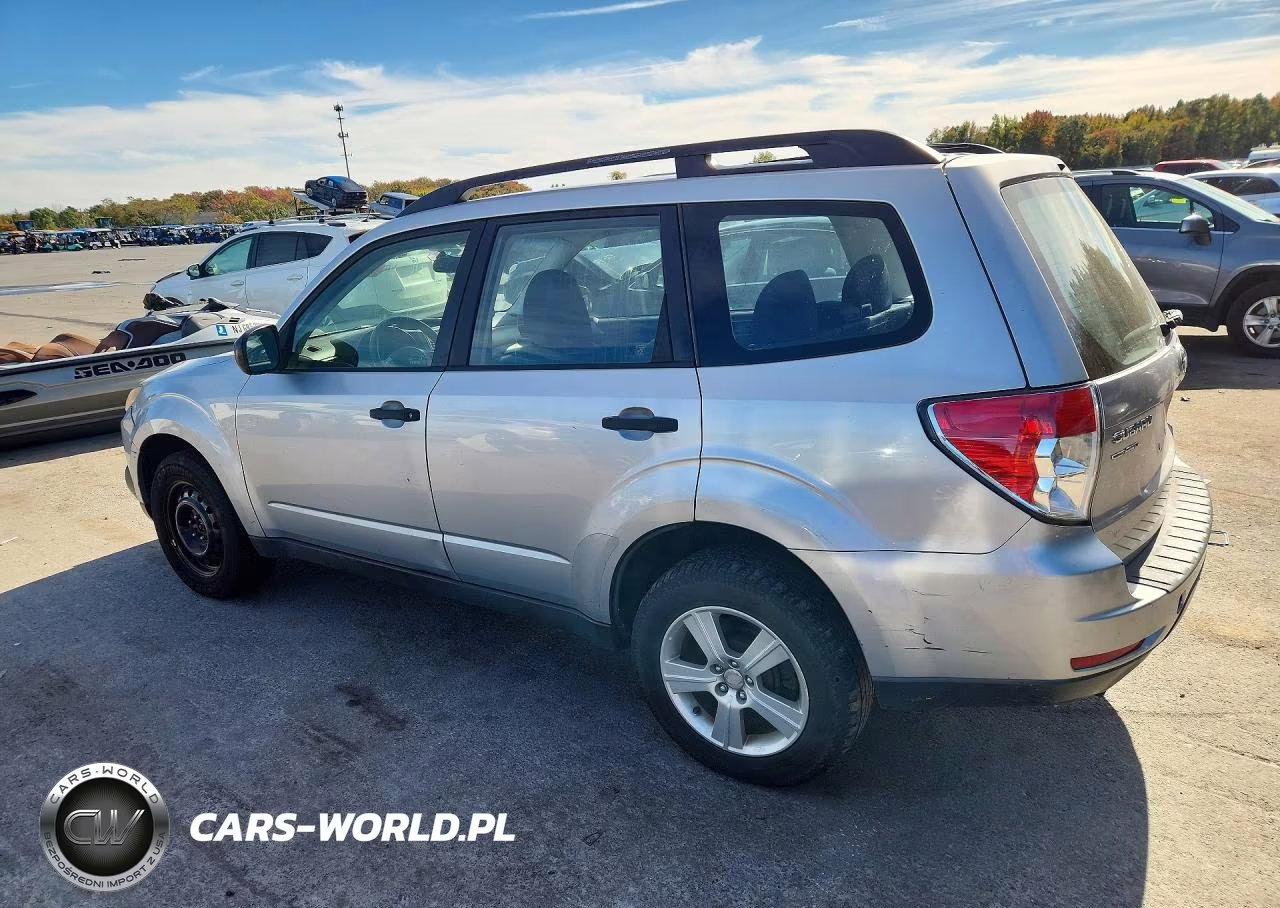 2012 Subaru Forester 2.5X VIN:JF2SHABC2CH427332 - 2