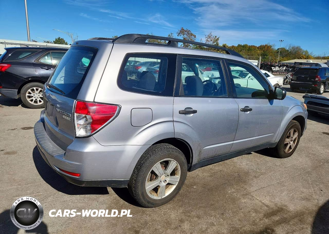 2012 Subaru Forester 2.5X VIN:JF2SHABC2CH427332 - 3