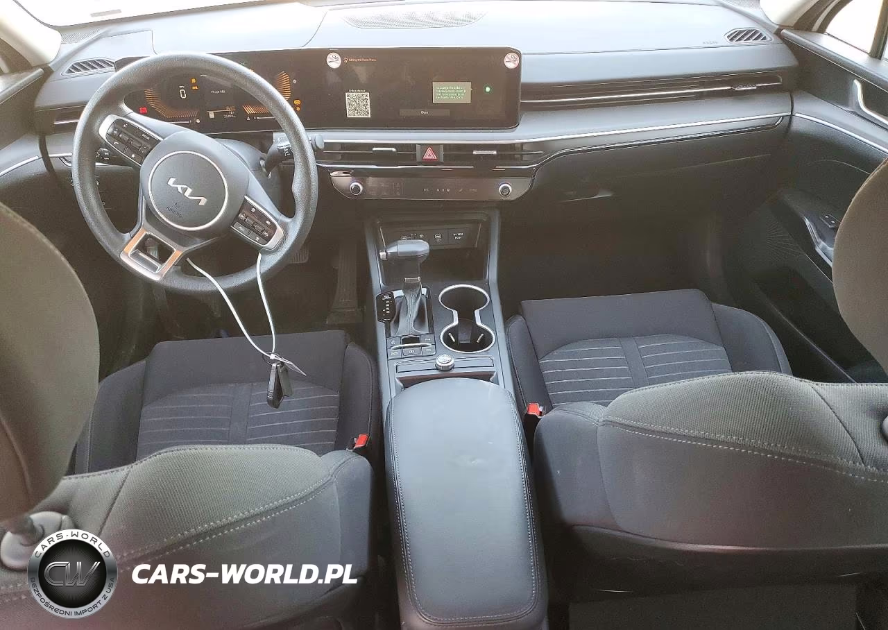 2026 Kia K5 Lxs VIN:KNAG24J73T5426992 - 8